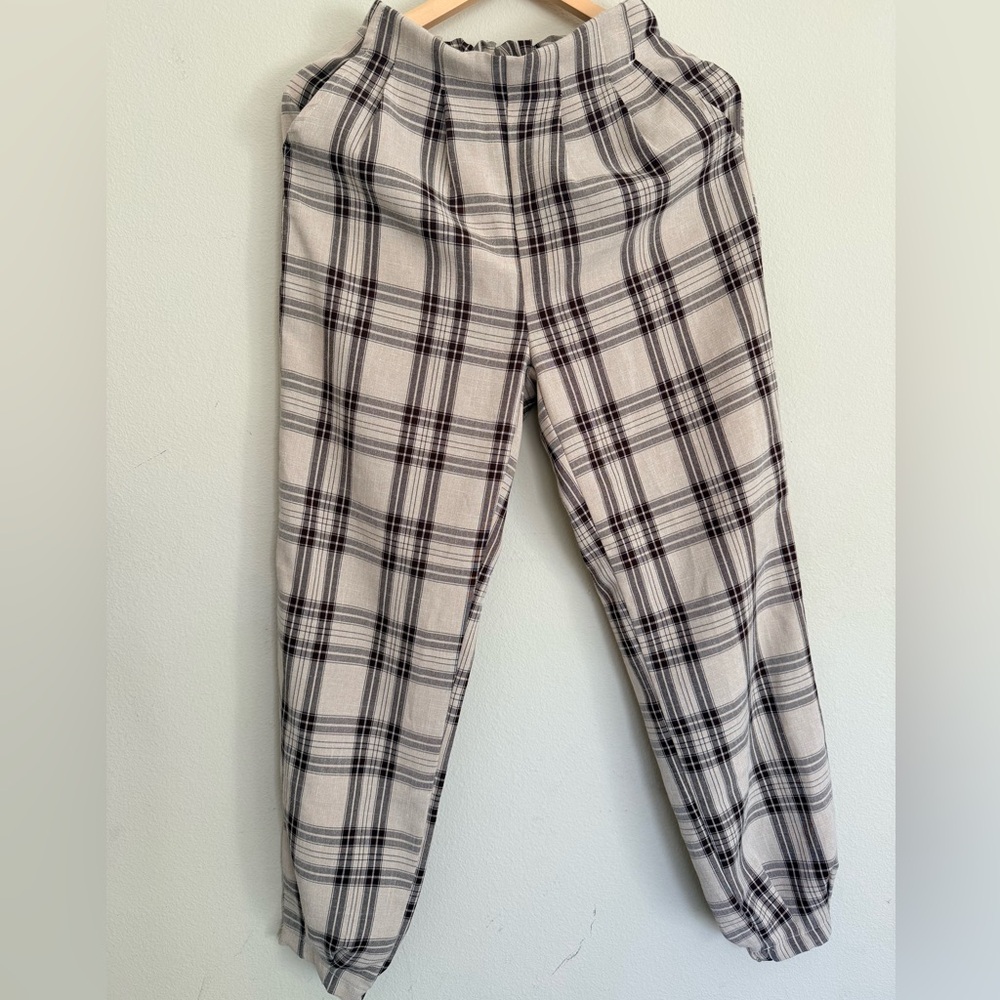 Plaid Tan and Brown Women’s Pants Size Small